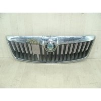 Решетка радиатора Skoda Octavia 1Z0853668A9B9
