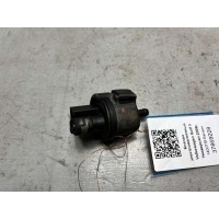 Клапан воздушный Volkswagen Passat B7 2008 6QE906517A