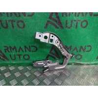 петля капота Mercedes A-Class W177 2018-нв A1778801100