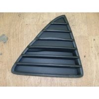 Решетка переднего бампера правая Ford Focus III (2011-2015) 1718736