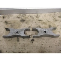 Скоба (кронштейн) крепления форсунки Volkswagen Passat B7 2012 03L130216A