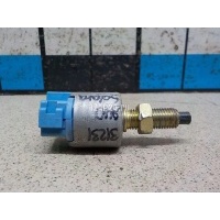 Датчик включения стопсигнала Toyota RX 300/330/350/400h (2003 - 2009) 8434006010