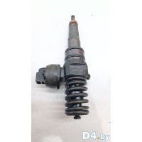 Форсунка Volkswagen Passat 2005 038130073bc