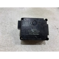Моторчик заслонки отопителя Volkswagen Phaeton 1 2002-2016 4D0820511