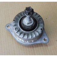 Подушка двигателя порше boxster 986 2.5