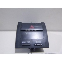 Кнопка аварийной сигнализации Toyota Yaris (2005 - 2011) 8433052011