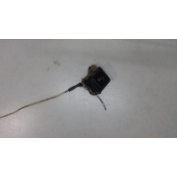 Кнопка открывания багажника Volkswagen Passat 3 1988-1993 1989 357827571