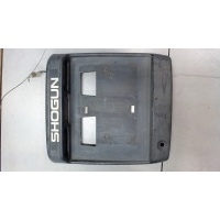 Подсветка номера Mitsubishi Pajero 2000-2006 2001 MR441889