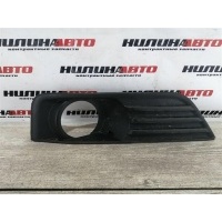 Решетка противотуманной фары левая FORD Focus 2 1337349