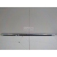 Накладка стекла переднего правого VAG Jetta (2006 - 2011) 1K5837476D2ZZ