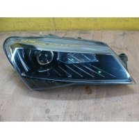 Фара передняя правая Skoda Superb III (2015-2019) 3V1941018A