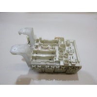 Блок предохранителей Toyota Avensis III (2009 - 2018) 8273005470