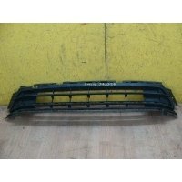 Решетка переднего бампера центральная Volkswagen Jetta VI Рест. (2014) 2014 5C6853677Q 9B9