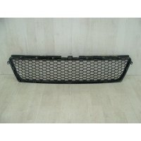 Решетка переднего бампера нижняя Renault Sandero I (2009-2014) 8200735103