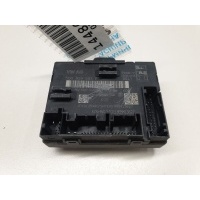 Блок комфорта передней правой двери Audi A3 8V 2012-2020 5Q0959593E