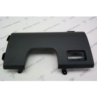 Накладка торпеды под рулем Land Rover Range Rover Sport L494 2013 LR034678