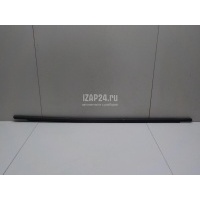 Накладка стекла заднего правого VAG Golf VI (2009 - 2013) 5K6839478D5AP