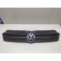 Решетка радиатора VAG Polo (HB) (2009 - 2017) 6R0853651CRYP