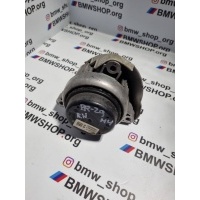 Подушка крепления двигателя M4 F82/F83 2015 22112284818