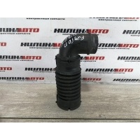 Патрубок воздухозаборника FORD Fusion 1349155