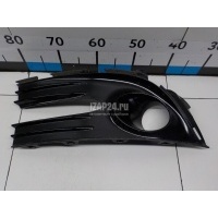 Решетка на противотуманную фару Renault Scenic III (2009 - 2015) 261528871R