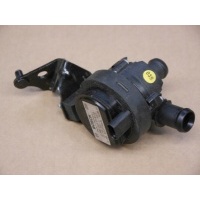 Audi a3 volkswagen насос радиатора 5q0121599t