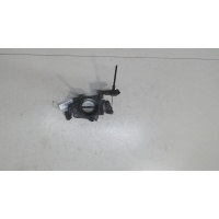 Заслонка дроссельная Ford Mondeo 2 1996-2000 2000 1066109