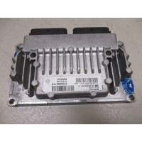 Блок управления АКПП Renault Duster 2012 310320817R