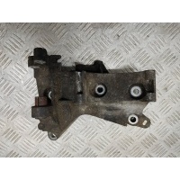 Кронштейн генератора Renault Kangoo 2003 8200185605