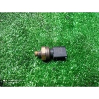 датчик давления топлива Volkswagen Passat (B6) (2005-2010) 06E906051E