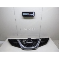 Решетка радиатора TYG Qashqai (J11) 2014 DS07354GAV