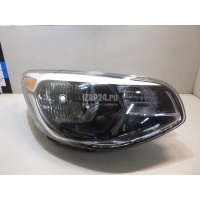 Фара правая Hyundai-Kia Soul (2014 - 2019) 92102B2270