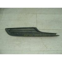 Решетка переднего бампера правая нижняя Volkswagen Golf VII (2012-2017) 5G0853666 9B9