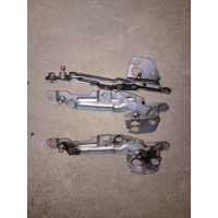 Петля крышки багажника Volkswagen Bora 2000 3b5827301
