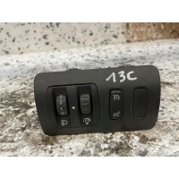 Renault clio iii регулировка света 8200407756