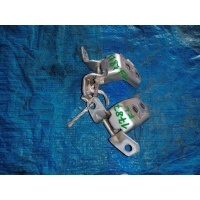 петли двери MAZDA DEMIO DE3FS D46159210, D46158210