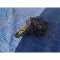 кронштейн опоры двигателя NISSAN BLUEBIRD HU14 113322J215