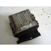 Блок управления двигателя 237100386r renault 1.5 dci