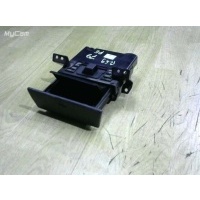 Пепельница Toyota Avensis 1 2002