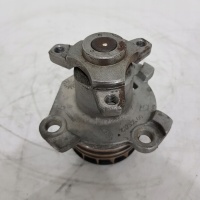 Насос радиатора renault 2.0 2.3 dci 8200332040
