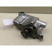 Насос масляный VW Tiguan 2011-2016 06J115105AB