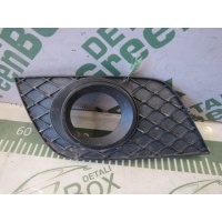 Рамка фары противотуманной правой Mercedes ML W164 2011 A1648853823