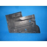 Крышка шасси audi a6 c6 левая 4f0825215c