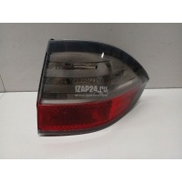 Фонарь задний наружный правый Ford S-MAX (2006 - 2015) 1467472