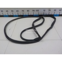 Уплотнитель двери Mitsubishi Pajero/Montero IV (V8, V9) (2007 - 2021) MR437145