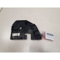 Кронштейн радиатора охлаждения Land Rover Range Rover Sport 2013- LR082872