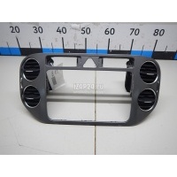 Рамка магнитолы VAG Tiguan (2007 - 2011) 5N0858069AXVZ