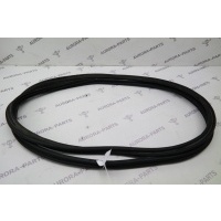Уплотнитель проема крышки багажника Toyota Land Cruiser J200 2007 6788160150