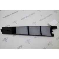 Накладка вертикальная задней двери (стойка B) LH Land Rover Range Rover 30DDTX L494 2013 LR118289