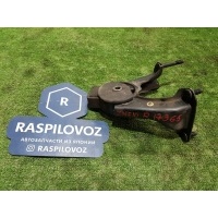 подушка двигателя Toyota Wish ZNE10 2004.12 12371-22140